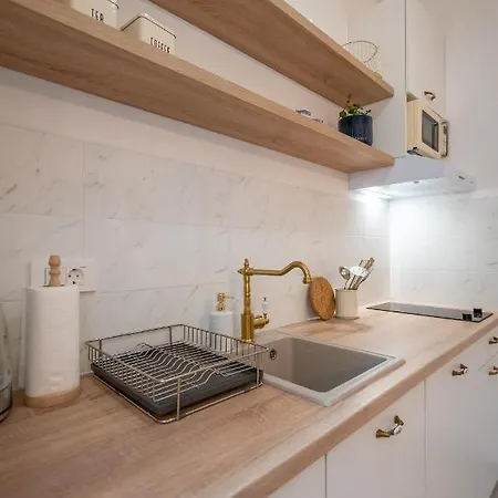 Starry Night Studio شقة *