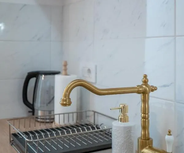 Starry Night Studio *